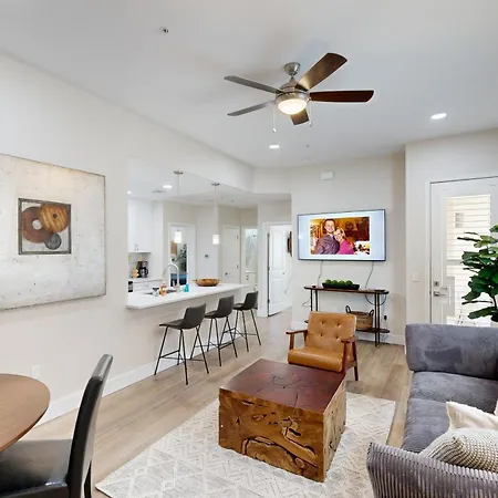 Lake Conroe Townhouse